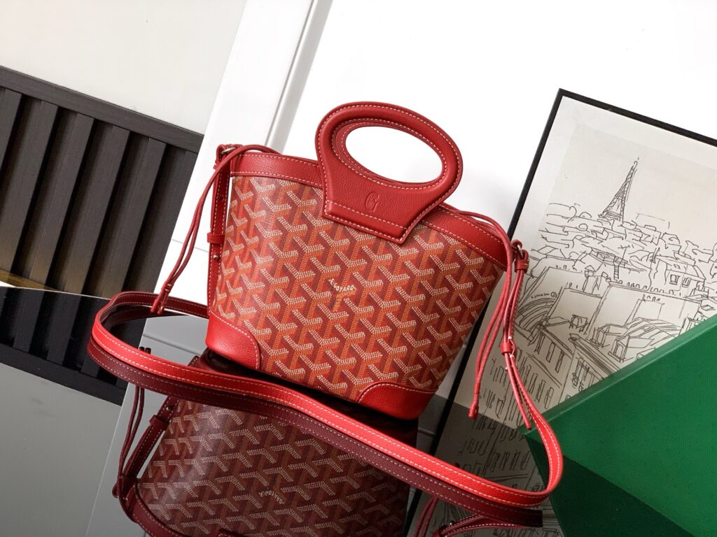 Goyard-Beluga-Red