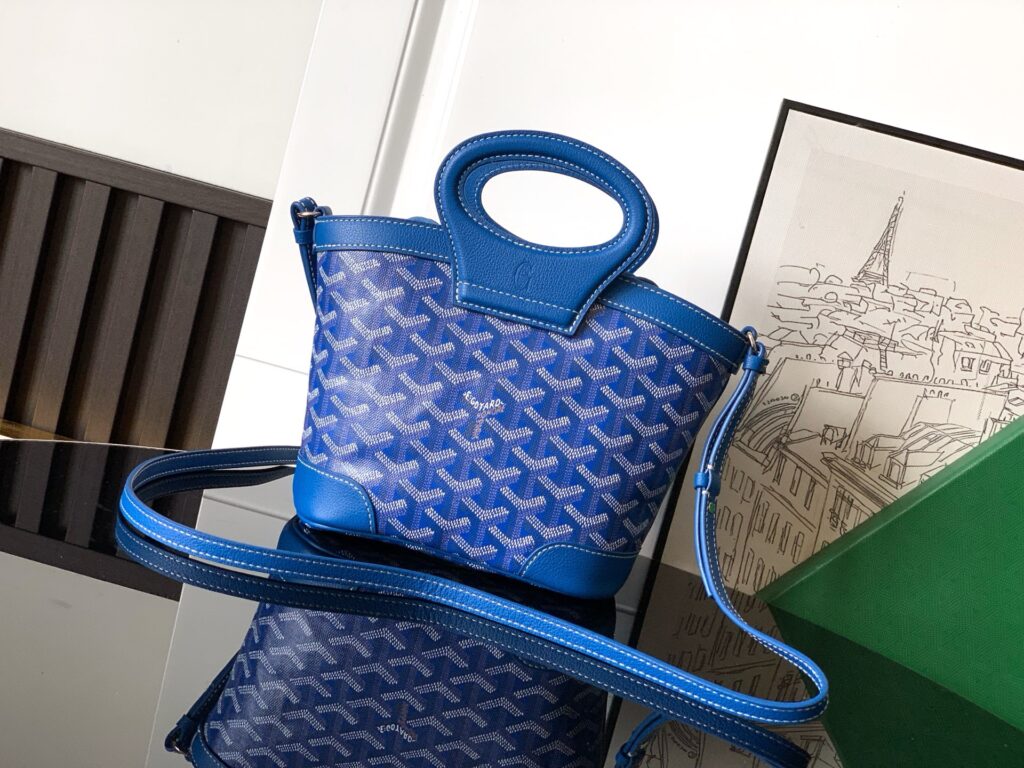 Goyard-Beluga-Blue
