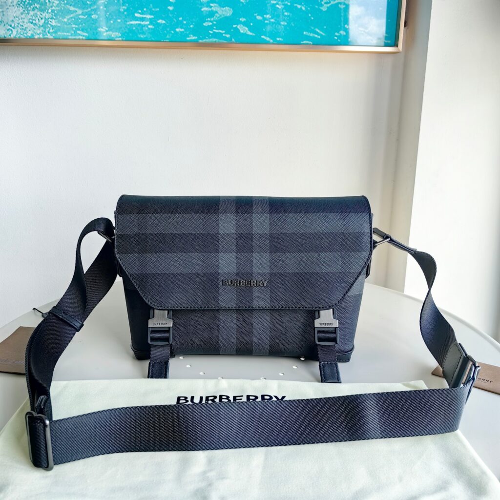 Burberry-Black-Small Size-80528991