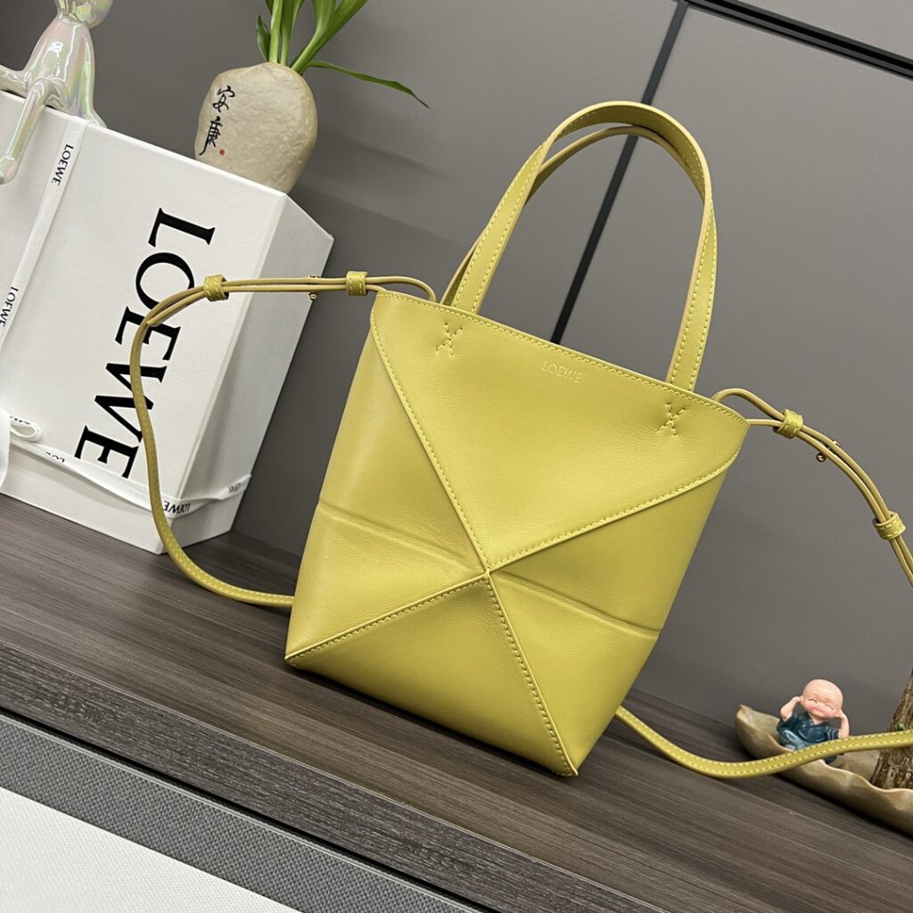 LOEWE-Puzzle Fold-Yellow
