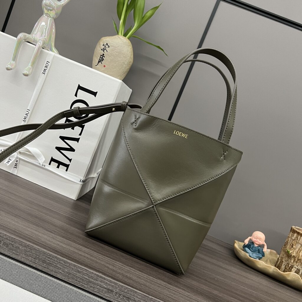 LOEWE-Puzzle Fold-Dark Green