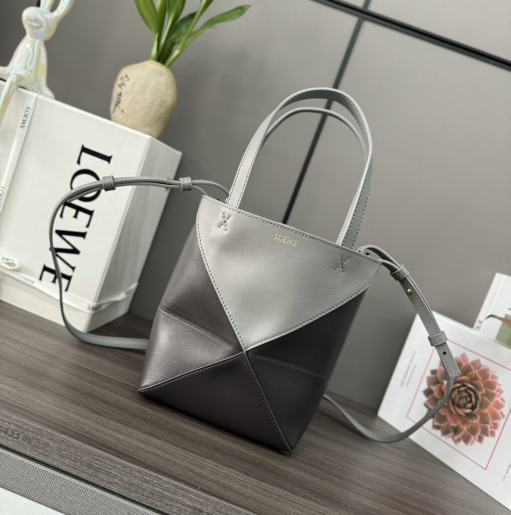 LOEWE-Puzzle Fold-Silver & Black