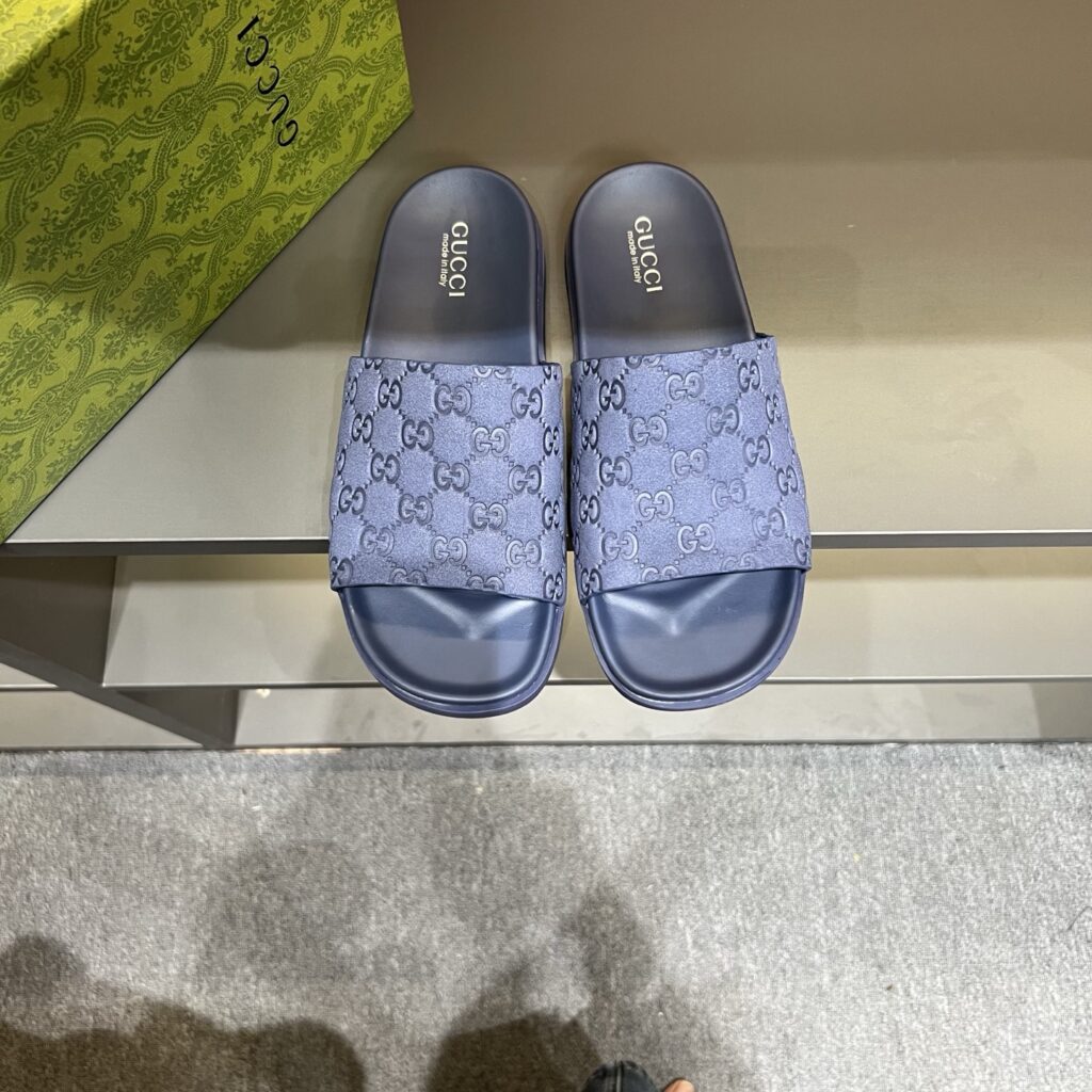 Gucci-Sandals-Blue-Man
