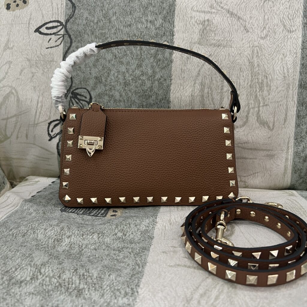Valentino-Garavani Rockstud-Brown