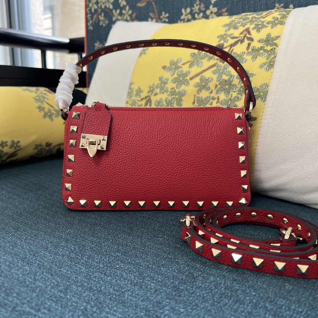 Valentino-Garavani Rockstud-Red
