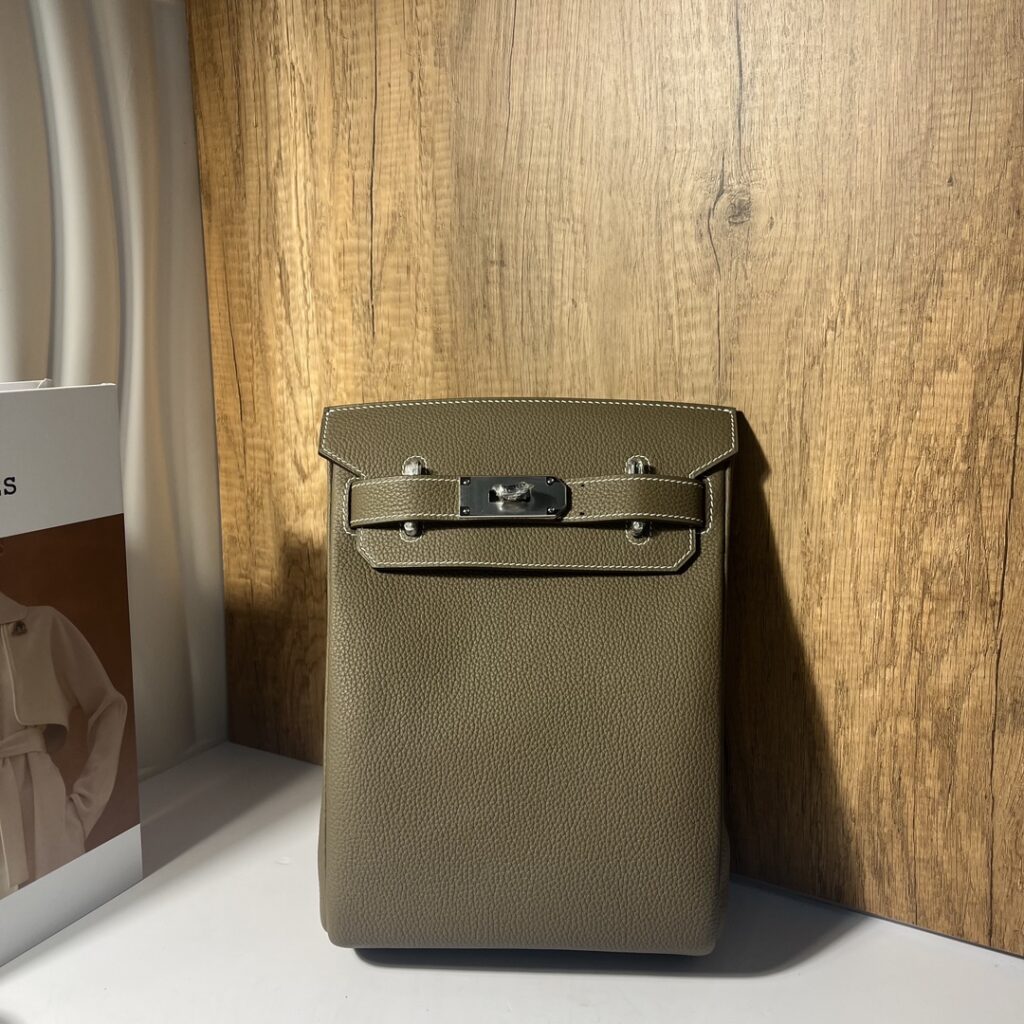 Hermès-Hados-Bespoke