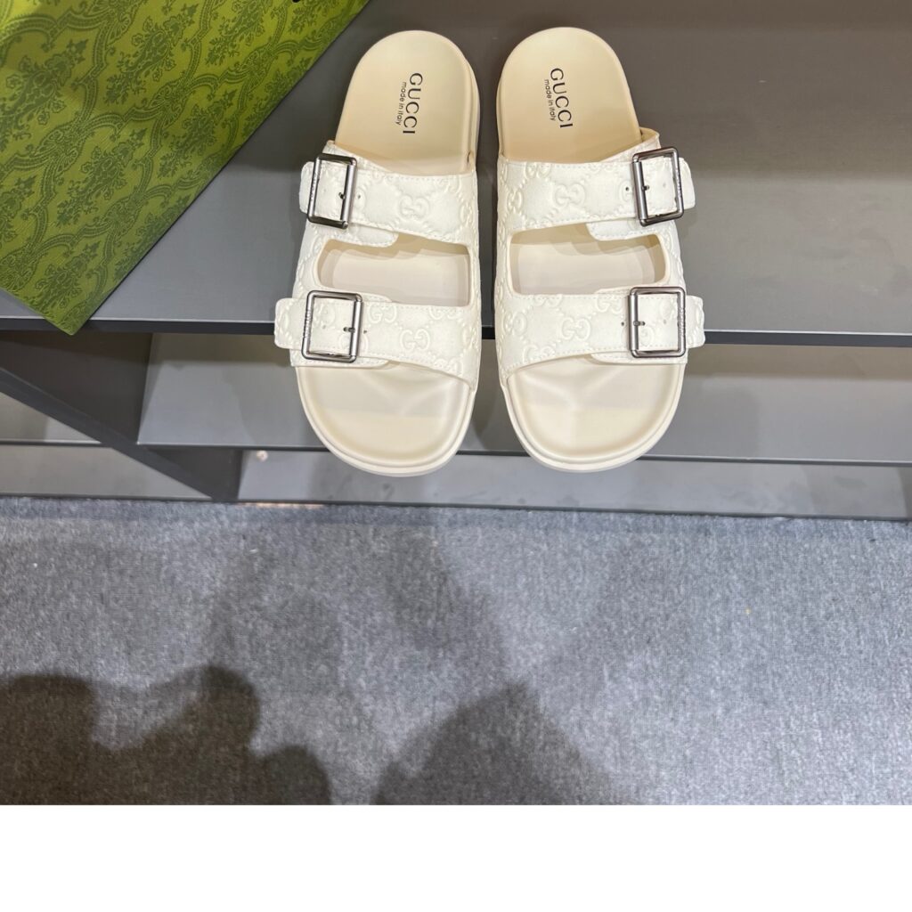 Cucci-Sandals-White-Man