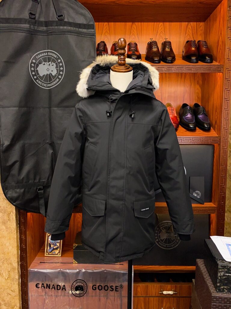 Canada Goose-Unisex-Black-S/M/L/XL/XXL