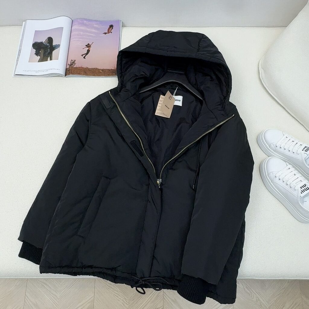 Miumiu-Women-Black-S/M/L