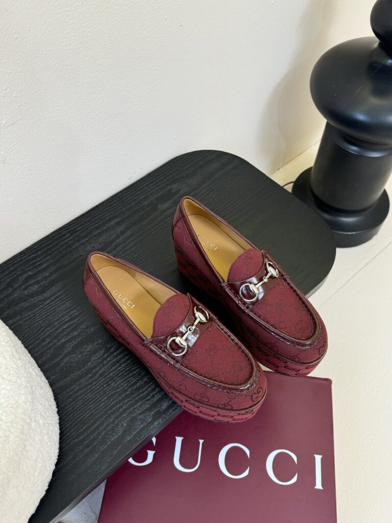 Gucci-Woman-Loafers-Red