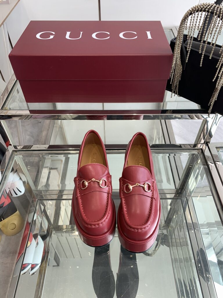 Gucci-Woman-Loafers-Red