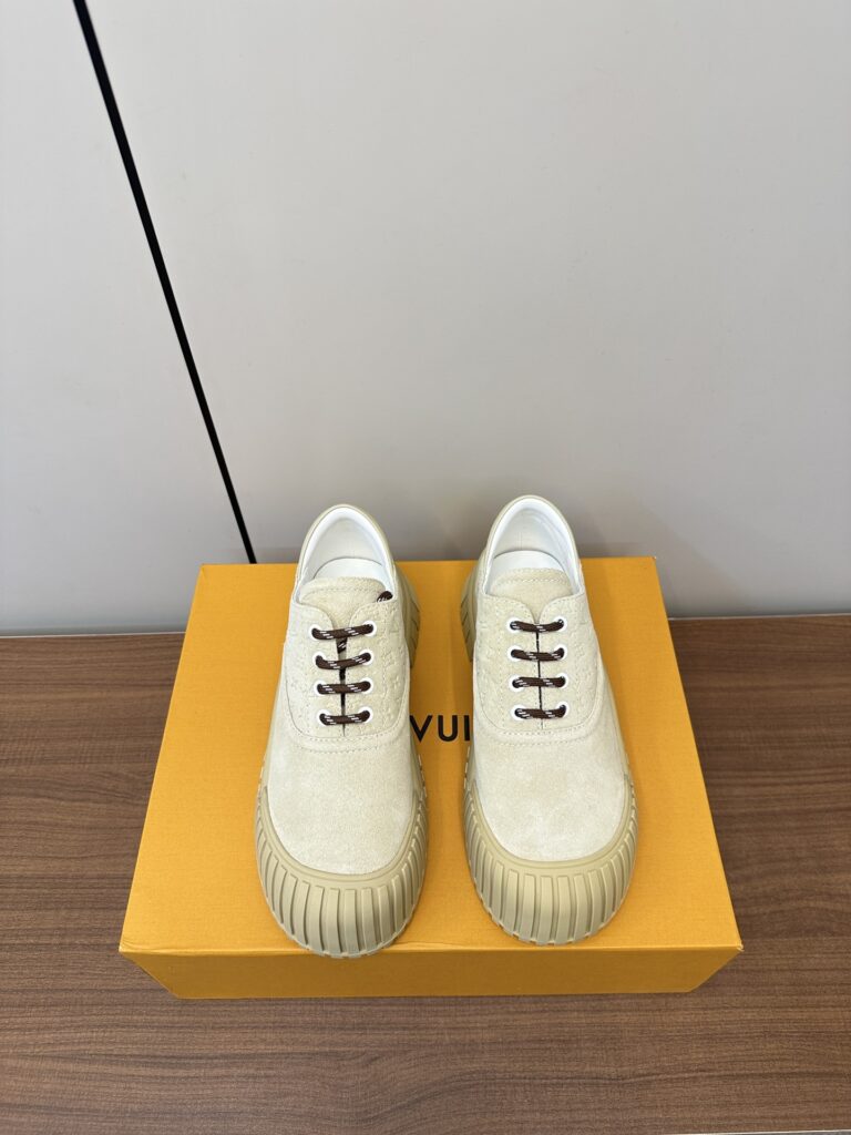 LV-Loafers-Woman- White