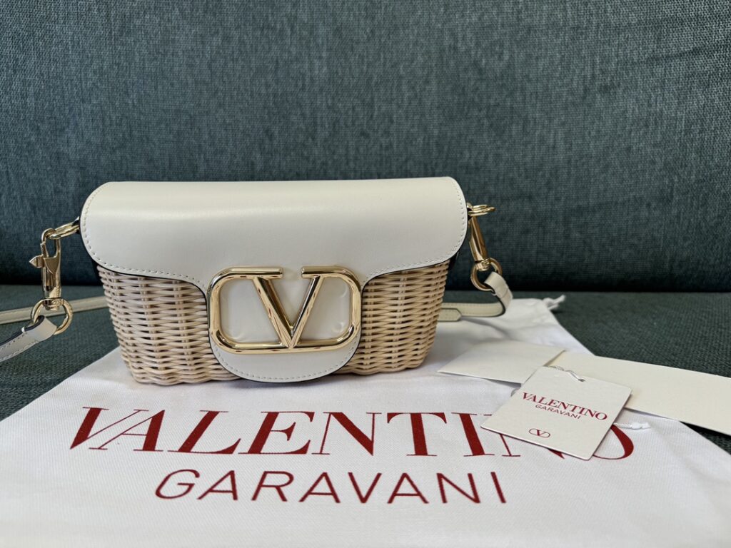 valentino-bamboo bag-white