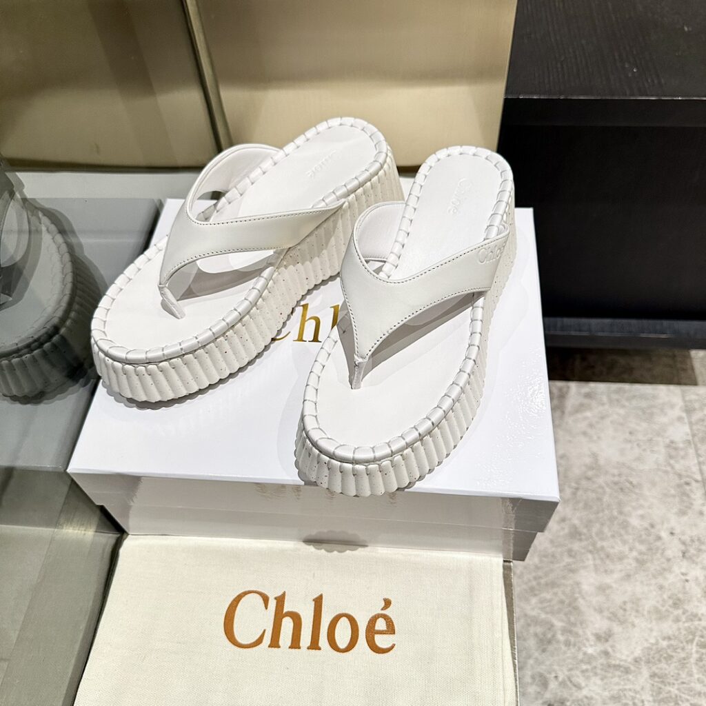 Chanel Woman Flip Flops White