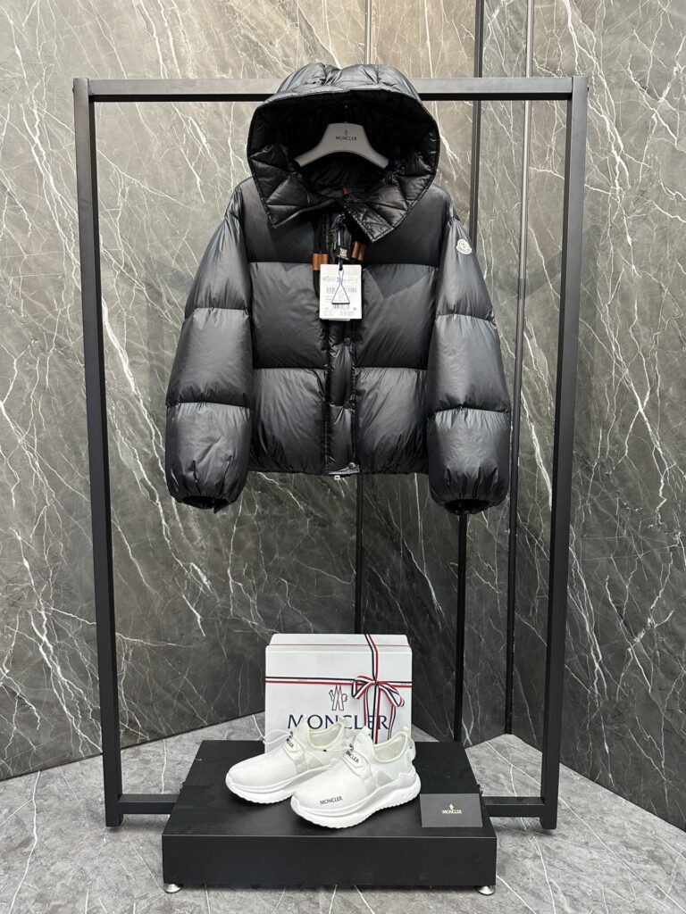 Moncler-Women-Black-S/M/L/XL/XXL