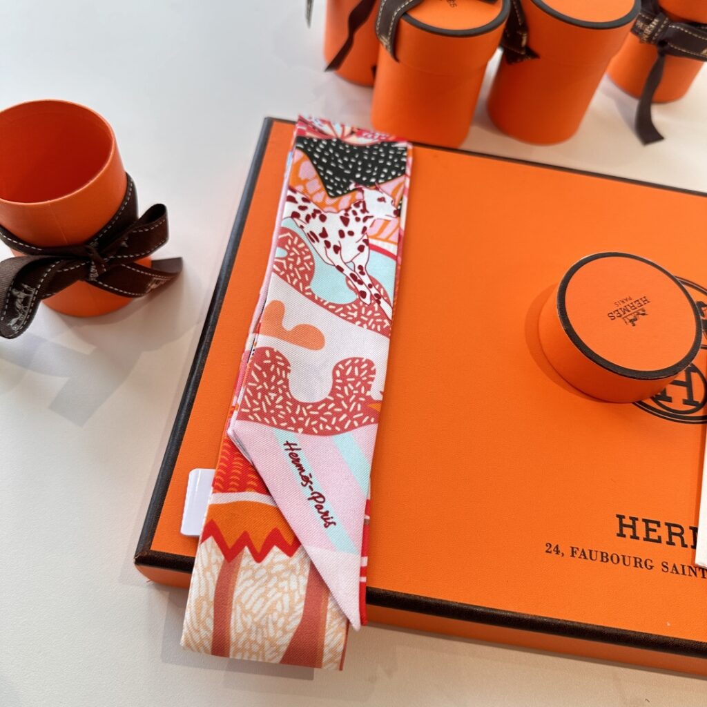 Hermès-silk scarf