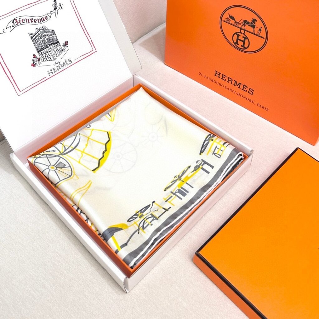 Hermès-silk scarf
