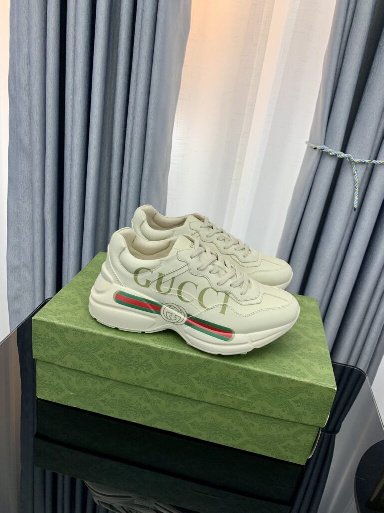 Gucci-Sneakers-Beige-Man/Woman