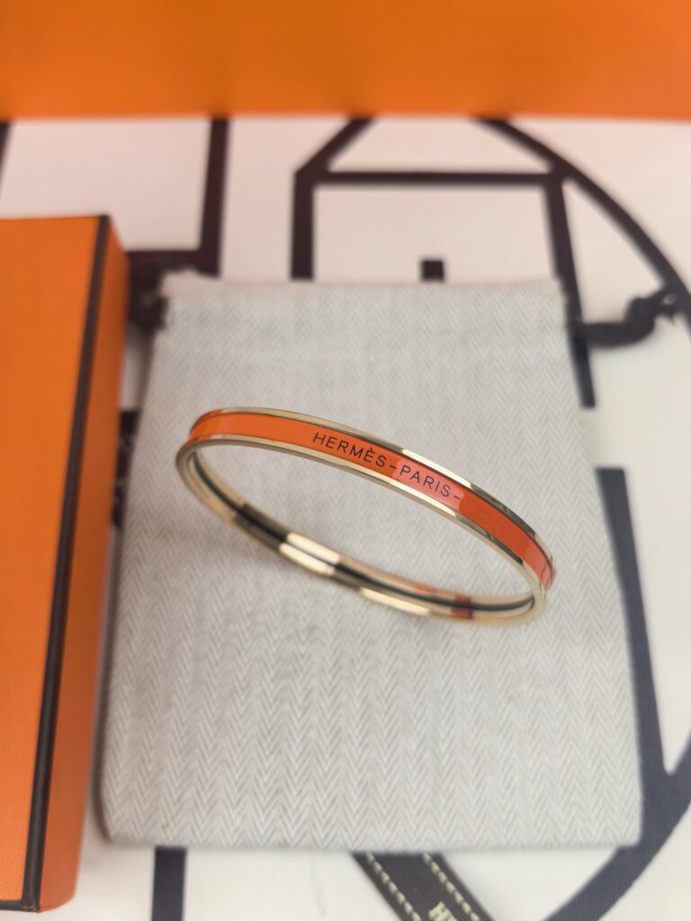 Hermes-Bracelet-Orange