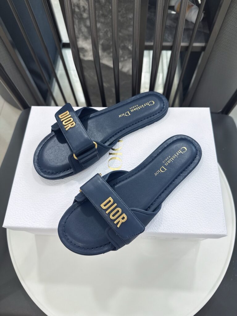 Dior Woman Flip Flops Navy Blue（35-41）